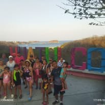 Grupo en viaje a playa